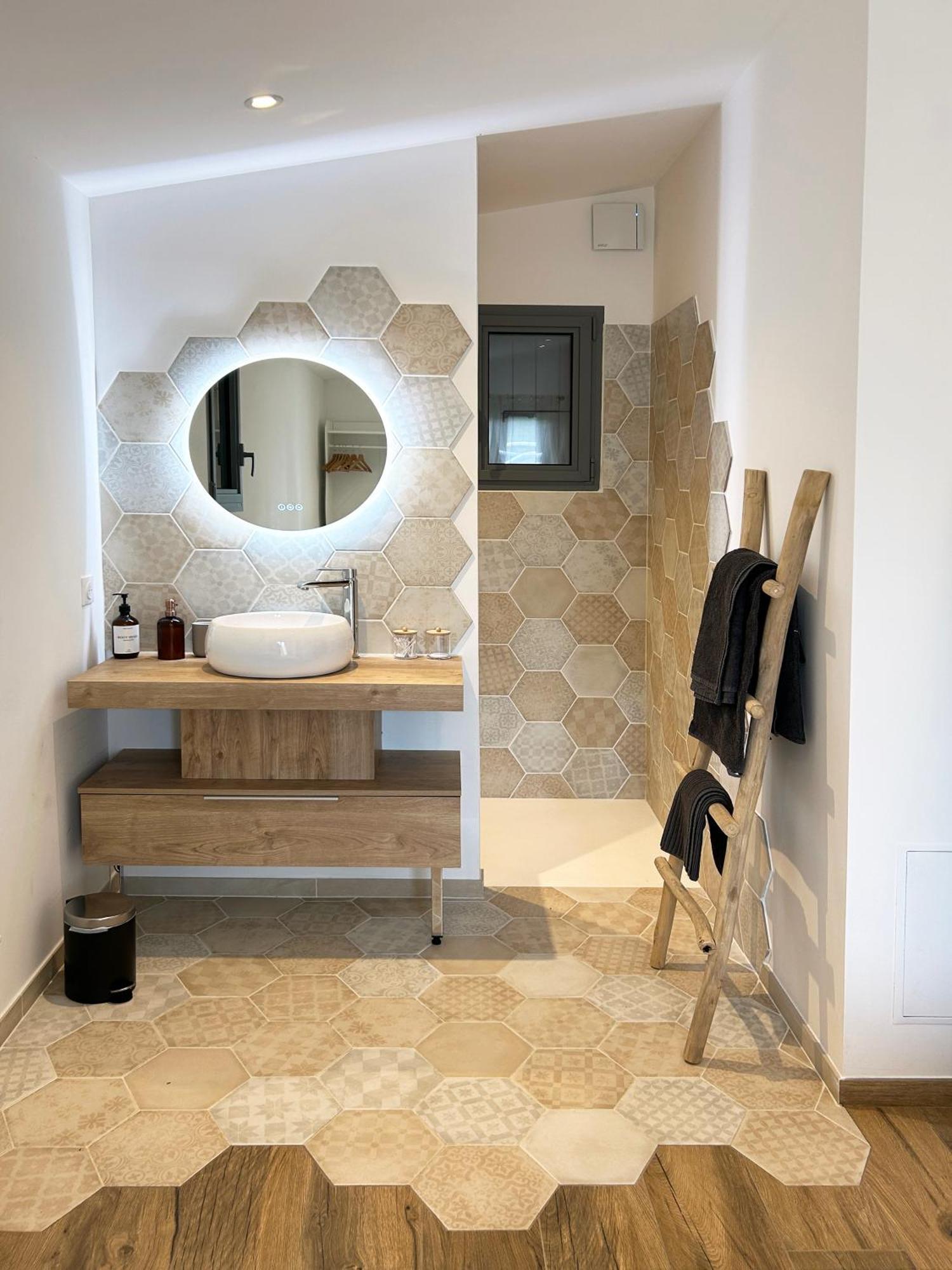 Le Petit Cabanon Provencal Βίλα Mane  Εξωτερικό φωτογραφία